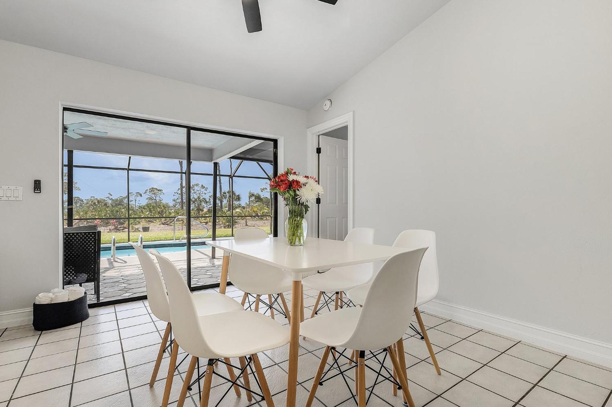 Palmetto Pines Paradise Cape Coral Exterior photo